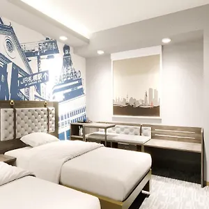 Travelodge Susukino 3*, Sapporo Japón