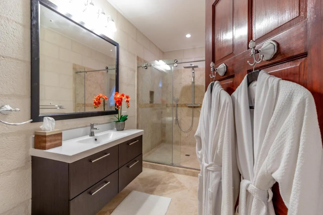 Hotel Sweetfield Manor Bridgetown